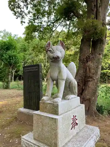 稲荷神社の狛犬