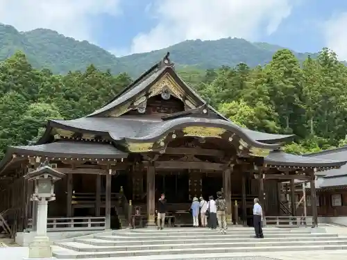 彌彦神社(新潟県)