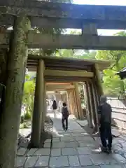 銭洗弁財天宇賀福神社(神奈川県)