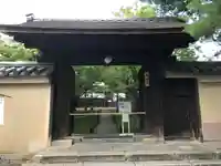 黄梅院の山門・神門
