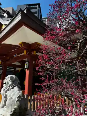 蒲田八幡神社の{uncategorized: "未分類", other: "その他", undefined: "問題あり", building: "その他建物", grave: "お墓", sacred_gate: "鳥居", guardian: "狛犬", statue: "像", buddha: "仏像", history: "歴史", nature: "自然", garden: "庭園", animal: "動物", pagoda: "塔", temizu: "手水舎", mountain_gate: "山門・神門", sanctuary: "本殿・本堂", subordinate: "末社・摂社", art: "芸術", scenery: "景色", jizo: "地蔵", ema: "絵馬", goshuin: "御朱印", omikuji: "おみくじ", items: "授与品その他", amulet: "お守り", goshuincho: "御朱印帳", eats: "食事", festival: "お祭り", votive_dance: "神楽", shichigosan: "七五三参", wedding: "結婚式", experience: "体験その他", initially: "初詣", around: "周辺", anti_infection: "感染症対策"}