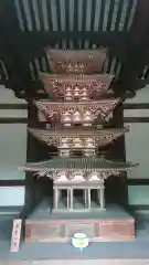 海龍王寺の建物その他