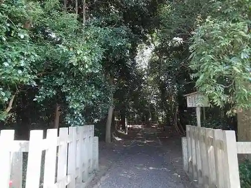 狭田国生神社（皇大神宮摂社）の建物その他