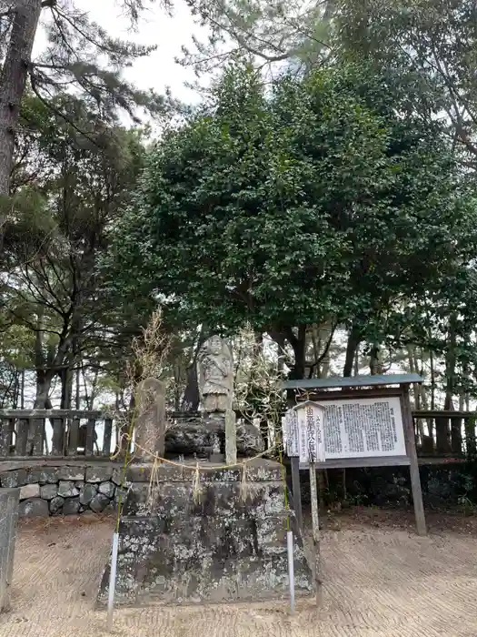 八幡奈多宮の建物その他