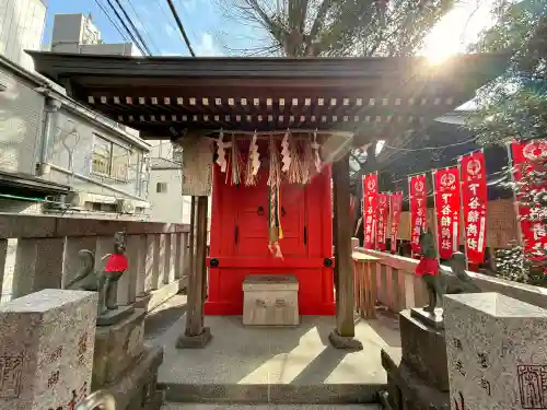 下谷神社の{uncategorized: "未分類", other: "その他", undefined: "問題あり", building: "その他建物", grave: "お墓", sacred_gate: "鳥居", guardian: "狛犬", statue: "像", buddha: "仏像", history: "歴史", nature: "自然", garden: "庭園", animal: "動物", pagoda: "塔", temizu: "手水舎", mountain_gate: "山門・神門", sanctuary: "本殿・本堂", subordinate: "末社・摂社", art: "芸術", scenery: "景色", jizo: "地蔵", ema: "絵馬", goshuin: "御朱印", omikuji: "おみくじ", items: "授与品その他", amulet: "お守り", goshuincho: "御朱印帳", eats: "食事", festival: "お祭り", votive_dance: "神楽", shichigosan: "七五三参", wedding: "結婚式", experience: "体験その他", initially: "初詣", around: "周辺", anti_infection: "感染症対策"}