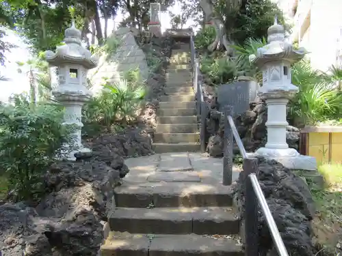 岩山稲荷神社のその他建物