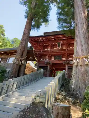 牛伏寺の山門・神門