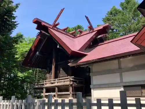 當麻神社の本殿