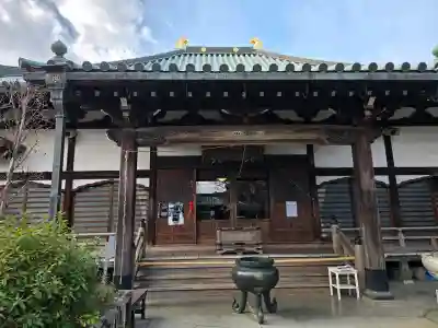 長喜院の{uncategorized: "未分類", other: "その他", undefined: "問題あり", building: "その他建物", grave: "お墓", sacred_gate: "鳥居", guardian: "狛犬", statue: "像", buddha: "仏像", history: "歴史", nature: "自然", garden: "庭園", animal: "動物", pagoda: "塔", temizu: "手水舎", mountain_gate: "山門・神門", sanctuary: "本殿・本堂", subordinate: "末社・摂社", art: "芸術", scenery: "景色", jizo: "地蔵", ema: "絵馬", goshuin: "御朱印", omikuji: "おみくじ", items: "授与品その他", amulet: "お守り", goshuincho: "御朱印帳", eats: "食事", festival: "お祭り", votive_dance: "神楽", shichigosan: "七五三参", wedding: "結婚式", experience: "体験その他", initially: "初詣", around: "周辺", anti_infection: "感染症対策"}