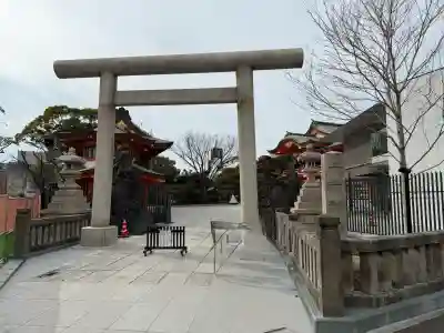 千葉神社の{uncategorized: "未分類", other: "その他", undefined: "問題あり", building: "その他建物", grave: "お墓", sacred_gate: "鳥居", guardian: "狛犬", statue: "像", buddha: "仏像", history: "歴史", nature: "自然", garden: "庭園", animal: "動物", pagoda: "塔", temizu: "手水舎", mountain_gate: "山門・神門", sanctuary: "本殿・本堂", subordinate: "末社・摂社", art: "芸術", scenery: "景色", jizo: "地蔵", ema: "絵馬", goshuin: "御朱印", omikuji: "おみくじ", items: "授与品その他", amulet: "お守り", goshuincho: "御朱印帳", eats: "食事", festival: "お祭り", votive_dance: "神楽", shichigosan: "七五三参", wedding: "結婚式", experience: "体験その他", initially: "初詣", around: "周辺", anti_infection: "感染症対策"}