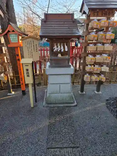 川越八幡宮の{uncategorized: "未分類", other: "その他", undefined: "問題あり", building: "その他建物", grave: "お墓", sacred_gate: "鳥居", guardian: "狛犬", statue: "像", buddha: "仏像", history: "歴史", nature: "自然", garden: "庭園", animal: "動物", pagoda: "塔", temizu: "手水舎", mountain_gate: "山門・神門", sanctuary: "本殿・本堂", subordinate: "末社・摂社", art: "芸術", scenery: "景色", jizo: "地蔵", ema: "絵馬", goshuin: "御朱印", omikuji: "おみくじ", items: "授与品その他", amulet: "お守り", goshuincho: "御朱印帳", eats: "食事", festival: "お祭り", votive_dance: "神楽", shichigosan: "七五三参", wedding: "結婚式", experience: "体験その他", initially: "初詣", around: "周辺", anti_infection: "感染症対策"}