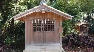 玉敷神社の末社・摂社