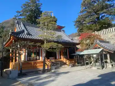 中山寺の{uncategorized: "未分類", other: "その他", undefined: "問題あり", building: "その他建物", grave: "お墓", sacred_gate: "鳥居", guardian: "狛犬", statue: "像", buddha: "仏像", history: "歴史", nature: "自然", garden: "庭園", animal: "動物", pagoda: "塔", temizu: "手水舎", mountain_gate: "山門・神門", sanctuary: "本殿・本堂", subordinate: "末社・摂社", art: "芸術", scenery: "景色", jizo: "地蔵", ema: "絵馬", goshuin: "御朱印", omikuji: "おみくじ", items: "授与品その他", amulet: "お守り", goshuincho: "御朱印帳", eats: "食事", festival: "お祭り", votive_dance: "神楽", shichigosan: "七五三参", wedding: "結婚式", experience: "体験その他", initially: "初詣", around: "周辺", anti_infection: "感染症対策"}