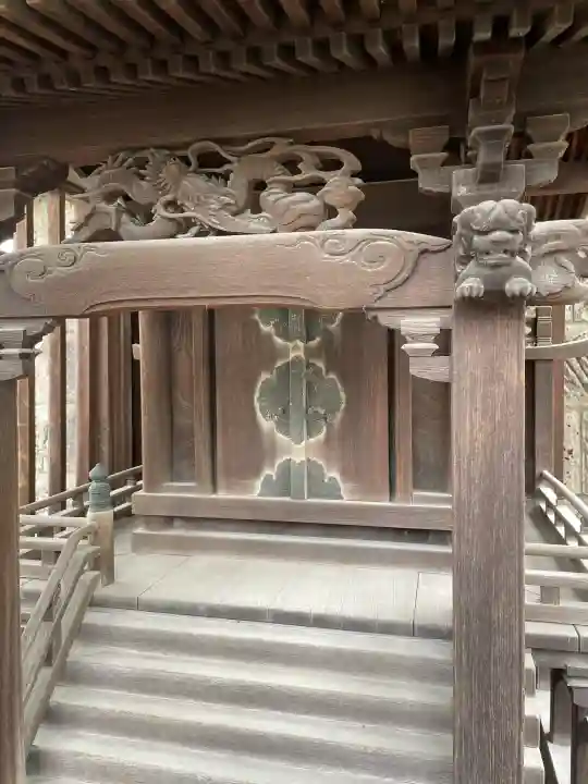 成増氷川神社の{uncategorized: "未分類", other: "その他", undefined: "問題あり", building: "その他建物", grave: "お墓", sacred_gate: "鳥居", guardian: "狛犬", statue: "像", buddha: "仏像", history: "歴史", nature: "自然", garden: "庭園", animal: "動物", pagoda: "塔", temizu: "手水舎", mountain_gate: "山門・神門", sanctuary: "本殿・本堂", subordinate: "末社・摂社", art: "芸術", scenery: "景色", jizo: "地蔵", ema: "絵馬", goshuin: "御朱印", omikuji: "おみくじ", items: "授与品その他", amulet: "お守り", goshuincho: "御朱印帳", eats: "食事", festival: "お祭り", votive_dance: "神楽", shichigosan: "七五三参", wedding: "結婚式", experience: "体験その他", initially: "初詣", around: "周辺", anti_infection: "感染症対策"}