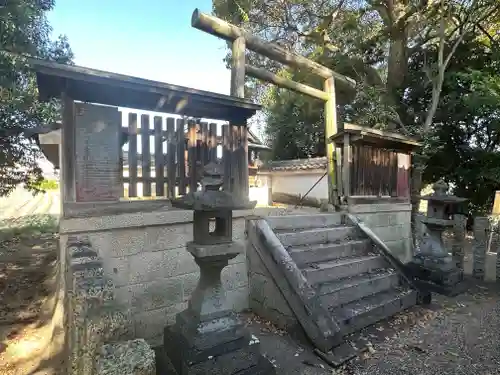 岐多志太神社（村屋坐彌冨都比賣神社摂社）の鳥居