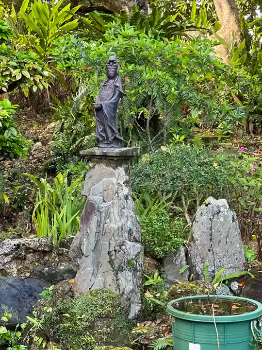 金武観音寺(沖縄県)