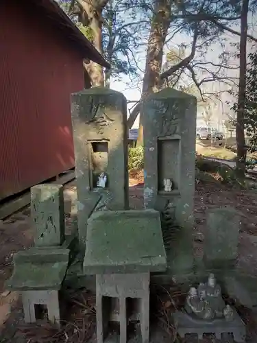 須賀神社の末社