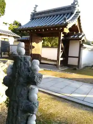 定光院の山門・神門