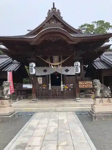 八幡古表神社の本殿