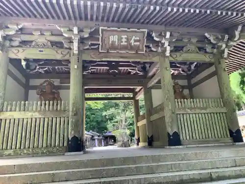 金剛證寺の山門・神門