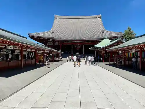 浅草寺の本殿・本堂