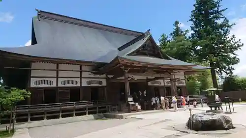 中尊寺の本殿