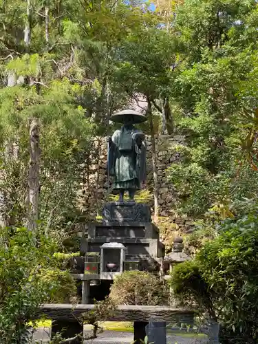 鶴林寺の像