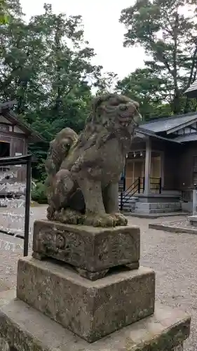 春日山神社の{uncategorized: "未分類", other: "その他", undefined: "問題あり", building: "その他建物", grave: "お墓", sacred_gate: "鳥居", guardian: "狛犬", statue: "像", buddha: "仏像", history: "歴史", nature: "自然", garden: "庭園", animal: "動物", pagoda: "塔", temizu: "手水舎", mountain_gate: "山門・神門", sanctuary: "本殿・本堂", subordinate: "末社・摂社", art: "芸術", scenery: "景色", jizo: "地蔵", ema: "絵馬", goshuin: "御朱印", omikuji: "おみくじ", items: "授与品その他", amulet: "お守り", goshuincho: "御朱印帳", eats: "食事", festival: "お祭り", votive_dance: "神楽", shichigosan: "七五三参", wedding: "結婚式", experience: "体験その他", initially: "初詣", around: "周辺", anti_infection: "感染症対策"}