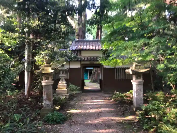 戸神社の山門・神門