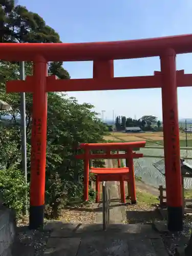 多禰神社の鳥居