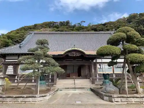 青蓮寺の本殿・本堂