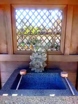 薬師院の手水舎