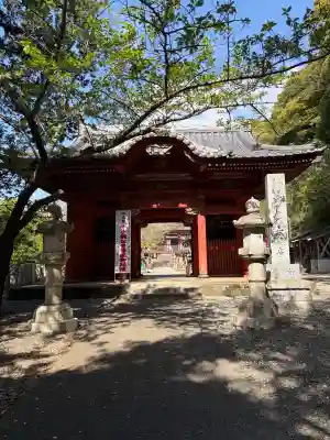那古寺の{uncategorized: "未分類", other: "その他", undefined: "問題あり", building: "その他建物", grave: "お墓", sacred_gate: "鳥居", guardian: "狛犬", statue: "像", buddha: "仏像", history: "歴史", nature: "自然", garden: "庭園", animal: "動物", pagoda: "塔", temizu: "手水舎", mountain_gate: "山門・神門", sanctuary: "本殿・本堂", subordinate: "末社・摂社", art: "芸術", scenery: "景色", jizo: "地蔵", ema: "絵馬", goshuin: "御朱印", omikuji: "おみくじ", items: "授与品その他", amulet: "お守り", goshuincho: "御朱印帳", eats: "食事", festival: "お祭り", votive_dance: "神楽", shichigosan: "七五三参", wedding: "結婚式", experience: "体験その他", initially: "初詣", around: "周辺", anti_infection: "感染症対策"}