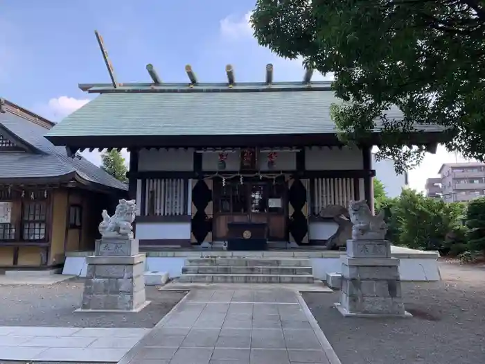 公所浅間神社の本殿