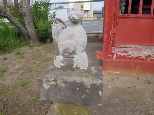 稲荷神社の狛犬