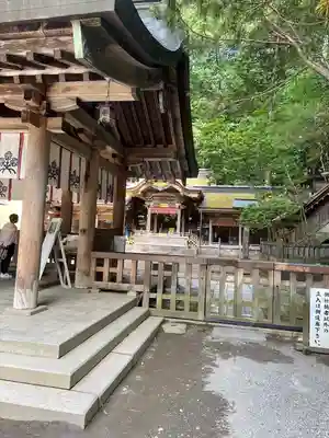 諏訪大社の本殿・本堂