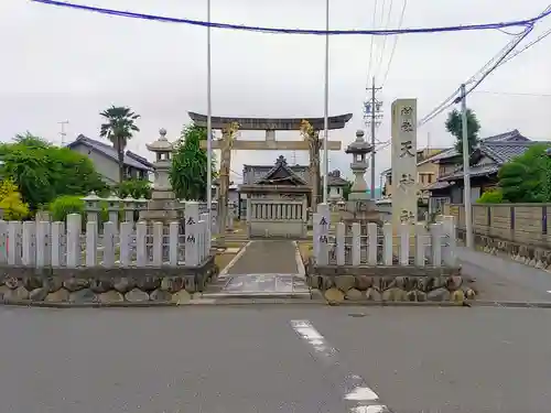 天神社（中之庄天神社）の鳥居