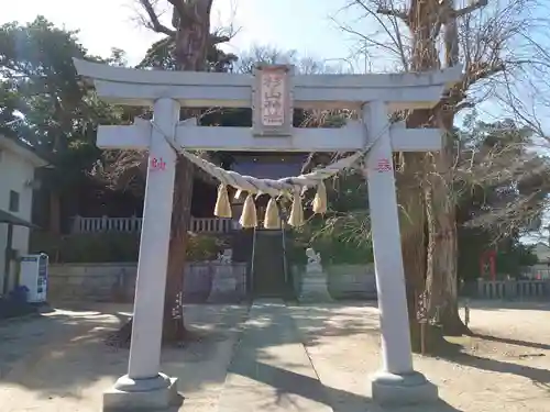 杉山神社の鳥居