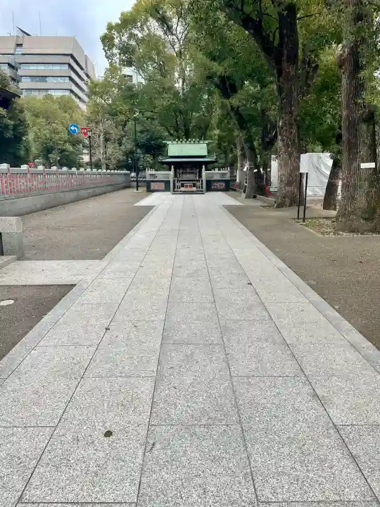 熊野神社の{uncategorized: "未分類", other: "その他", undefined: "問題あり", building: "その他建物", grave: "お墓", sacred_gate: "鳥居", guardian: "狛犬", statue: "像", buddha: "仏像", history: "歴史", nature: "自然", garden: "庭園", animal: "動物", pagoda: "塔", temizu: "手水舎", mountain_gate: "山門・神門", sanctuary: "本殿・本堂", subordinate: "末社・摂社", art: "芸術", scenery: "景色", jizo: "地蔵", ema: "絵馬", goshuin: "御朱印", omikuji: "おみくじ", items: "授与品その他", amulet: "お守り", goshuincho: "御朱印帳", eats: "食事", festival: "お祭り", votive_dance: "神楽", shichigosan: "七五三参", wedding: "結婚式", experience: "体験その他", initially: "初詣", around: "周辺", anti_infection: "感染症対策"}