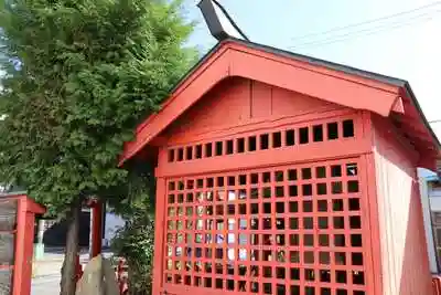 篠葉沢稲荷神社の建物その他