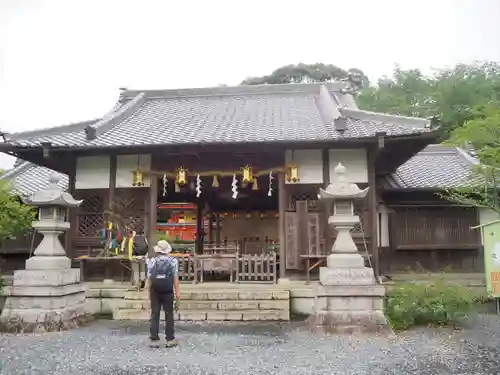 丹生官省符神社の本殿・本堂