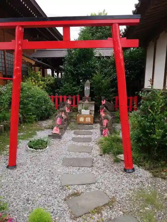 於菊稲荷神社(群馬県)