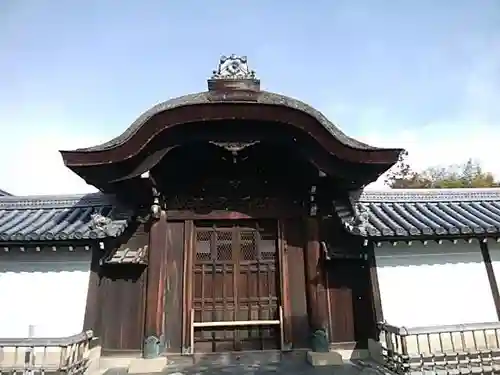 玉鳳院の山門・神門