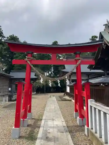 結城諏訪神社の鳥居