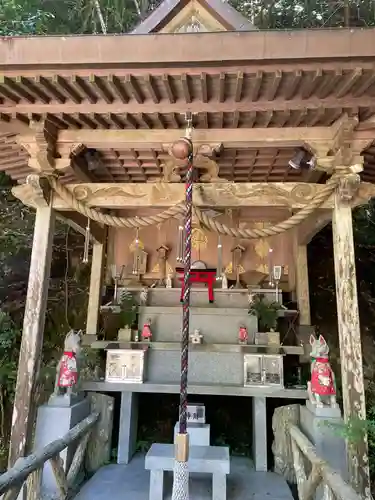 満願滝弁財天(大阪府)