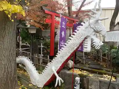蛇窪神社の狛犬