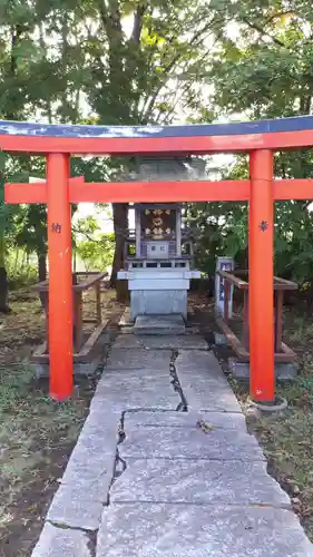 滝川神社の末社