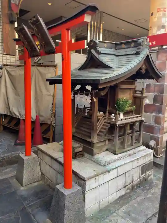 巌流稲荷神社(東京都)