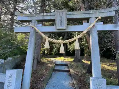 冨士御室浅間神社の鳥居