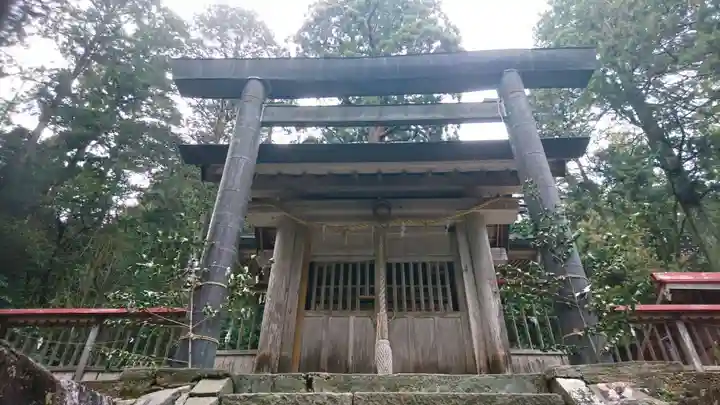 神渕神社の本殿・本堂